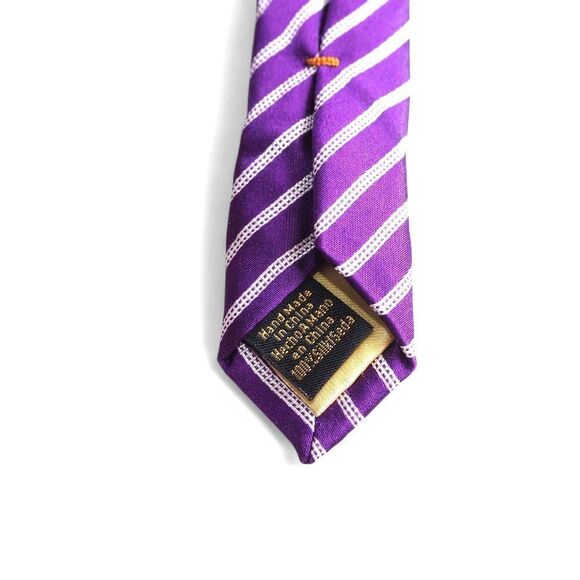 Donald J Trump Signature Collection Diagonal Striped Silk Tie Purple / White - Picture 3 of 6